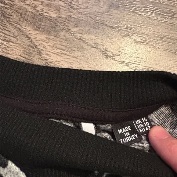 Animal print sweatshirt - Picture 3 of 3